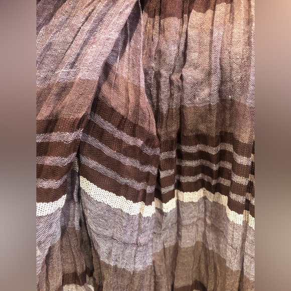 ✨Host Pick✨ Dark Brown/Grey striped scarf by Blu - Picture 2 of 3